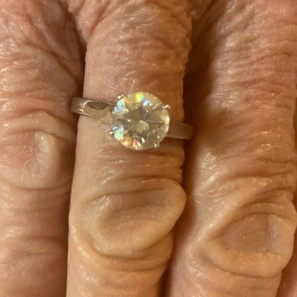 Strontium titanate “fabulite ring solitaire, DEW 1.5 ct - Picture 5 of 8